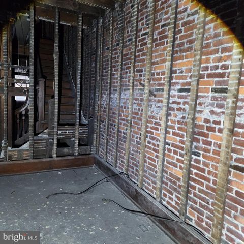 221 CEDAR ST, Tamaqua, PA 18252