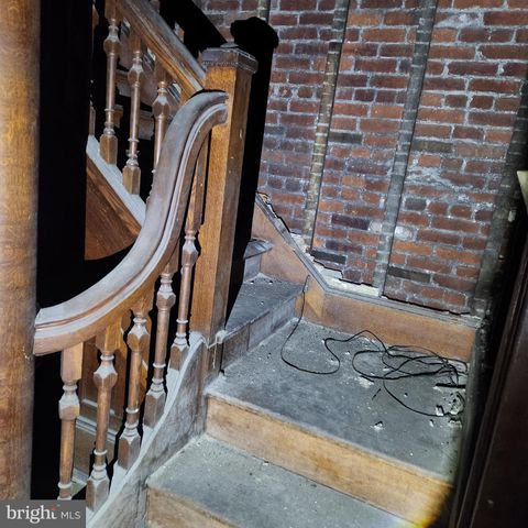 221 CEDAR ST, Tamaqua, PA 18252