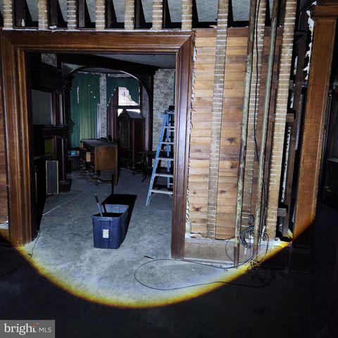 221 CEDAR ST, Tamaqua, PA 18252