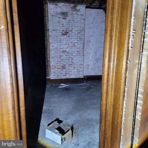 221 CEDAR ST, Tamaqua, PA 18252