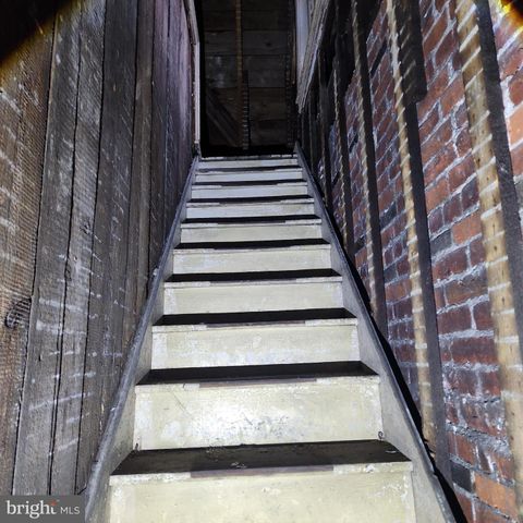 221 CEDAR ST, Tamaqua, PA 18252