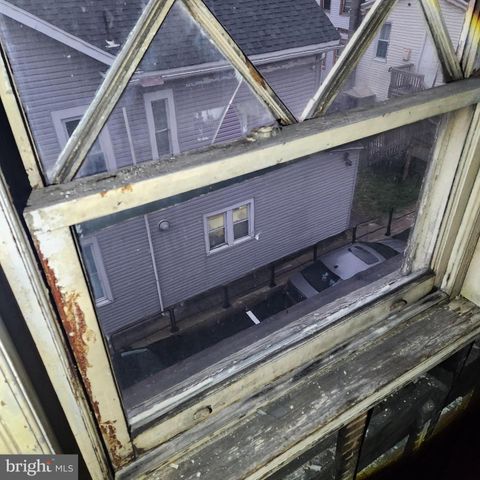 221 CEDAR ST, Tamaqua, PA 18252