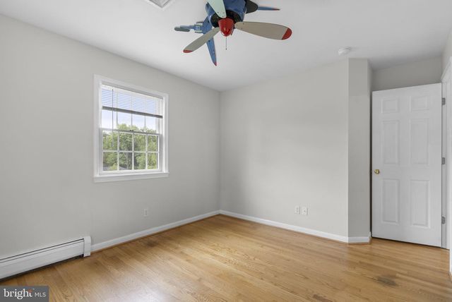1014 CLIFTONBROOK LN, Silver Spring, MD 20905