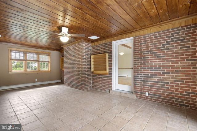 1014 CLIFTONBROOK LN, Silver Spring, MD 20905