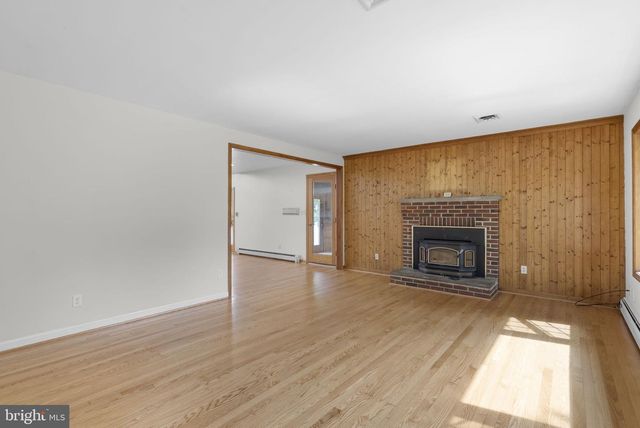 1014 CLIFTONBROOK LN, Silver Spring, MD 20905