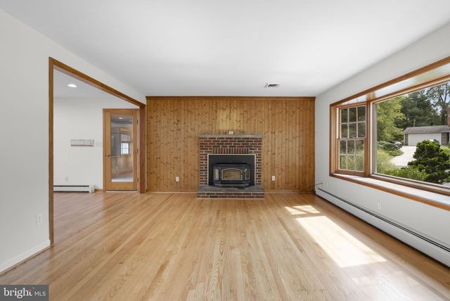 1014 CLIFTONBROOK LN, Silver Spring, MD 20905