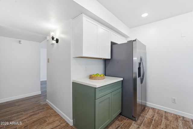 3525 W Crocus Drive W, Phoenix, AZ 85053