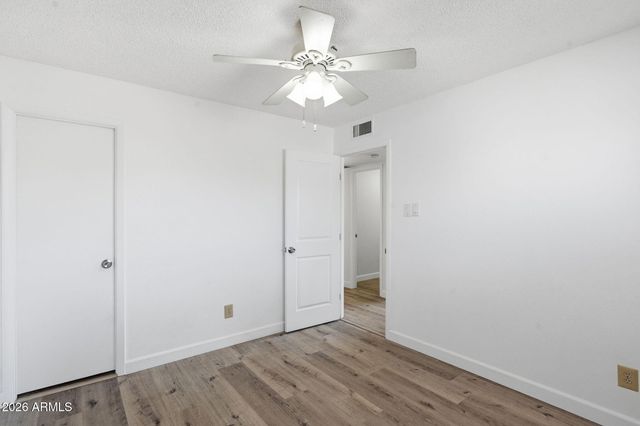 3525 W Crocus Drive W, Phoenix, AZ 85053