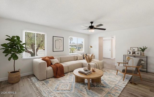 3525 W Crocus Drive W, Phoenix, AZ 85053