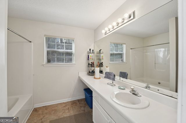 111 Bainbridge Court, Dallas, GA 30132