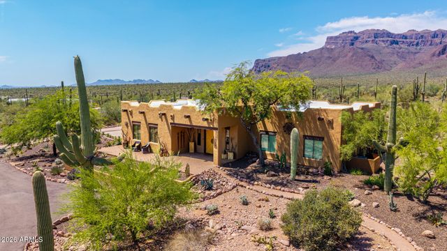 10196 E Open Sky Drive, Gold Canyon, AZ 85118