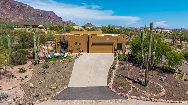10196 E Open Sky Drive, Gold Canyon, AZ 85118