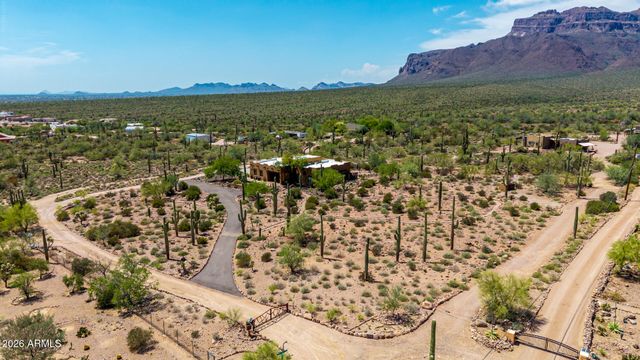 10196 E Open Sky Drive, Gold Canyon, AZ 85118