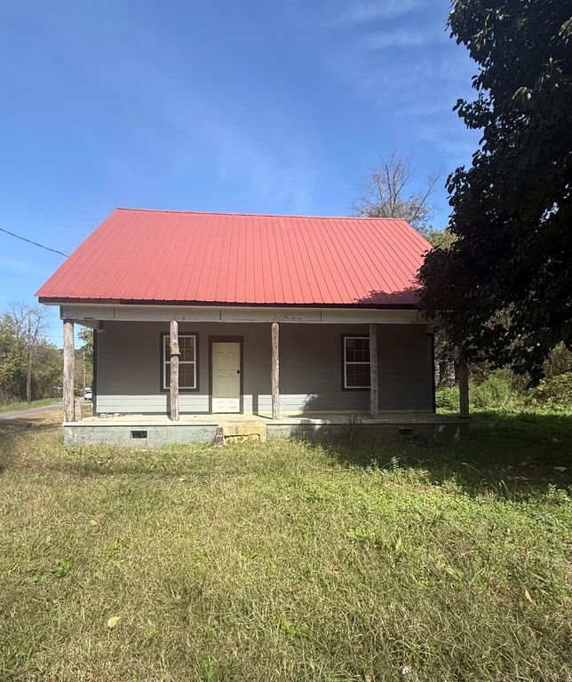 110 Dove Circle, Summerville, GA 30747