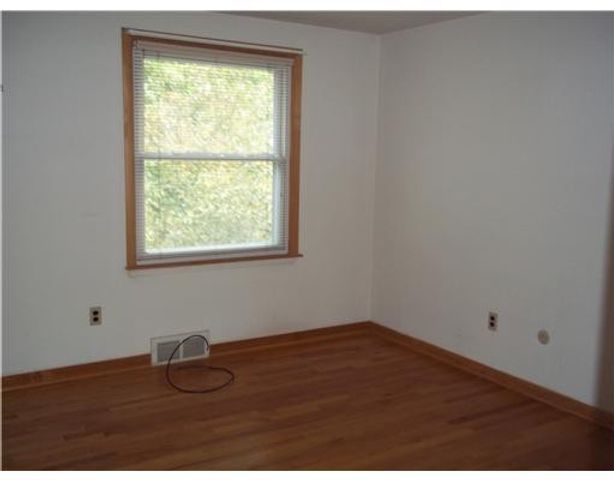 3253 Lockridge Drive, Ann Arbor, MI 48108