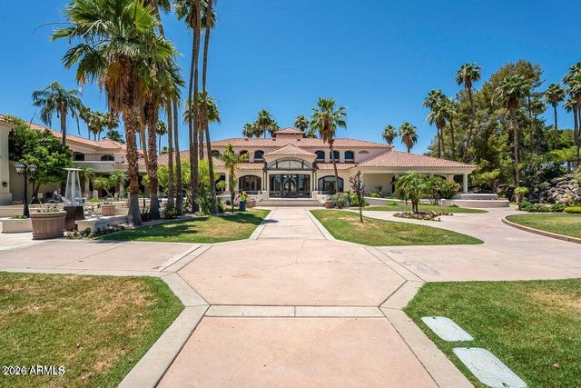 1442 E CATAMARAN Drive, Gilbert, AZ 85234
