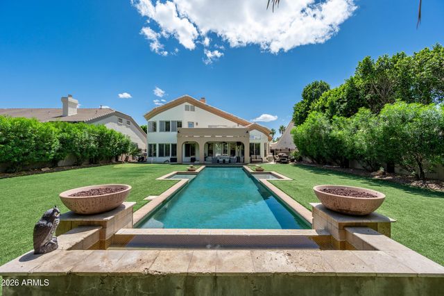 1442 E CATAMARAN Drive, Gilbert, AZ 85234
