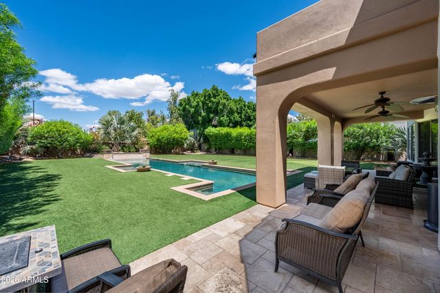 1442 E CATAMARAN Drive, Gilbert, AZ 85234