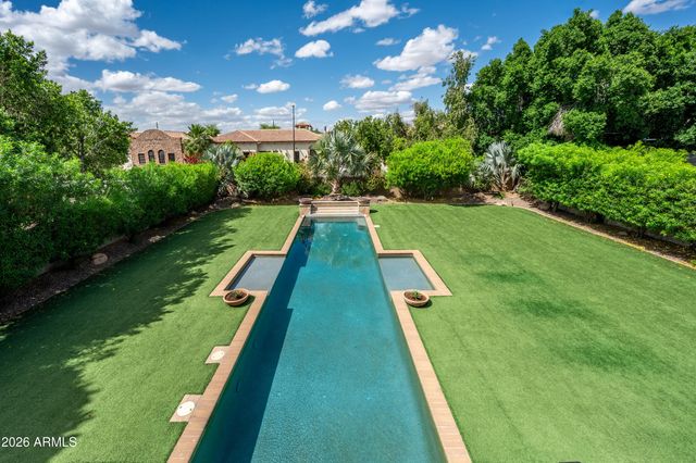 1442 E CATAMARAN Drive, Gilbert, AZ 85234