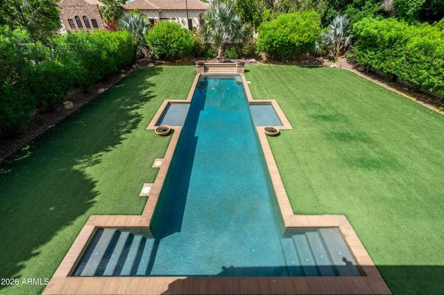 1442 E CATAMARAN Drive, Gilbert, AZ 85234