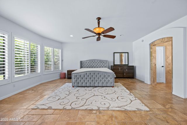 1442 E CATAMARAN Drive, Gilbert, AZ 85234