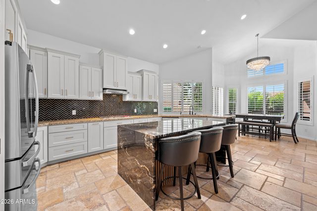 1442 E CATAMARAN Drive, Gilbert, AZ 85234