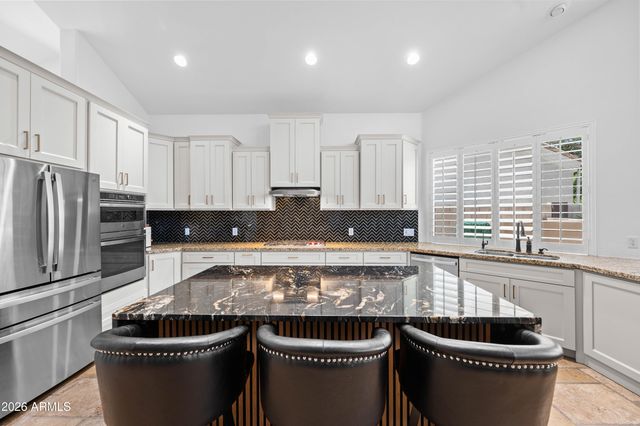 1442 E CATAMARAN Drive, Gilbert, AZ 85234