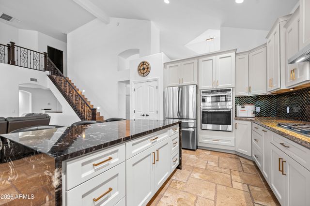 1442 E CATAMARAN Drive, Gilbert, AZ 85234
