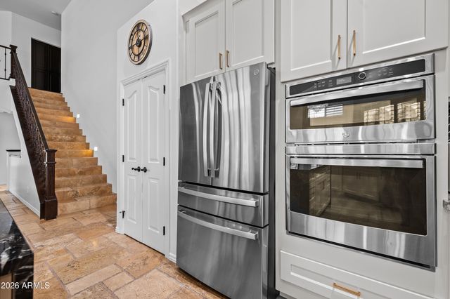 1442 E CATAMARAN Drive, Gilbert, AZ 85234