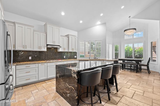 1442 E CATAMARAN Drive, Gilbert, AZ 85234
