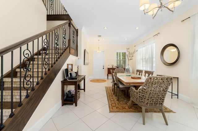 254 Gazetta Way, West Palm Beach, FL 33413