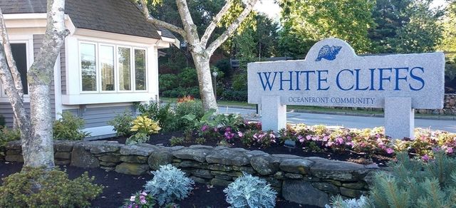 53 White Cliff Dr, Plymouth, MA 02360