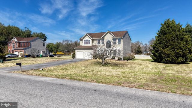 41 LORRAINE DR, Frederica, DE 19946