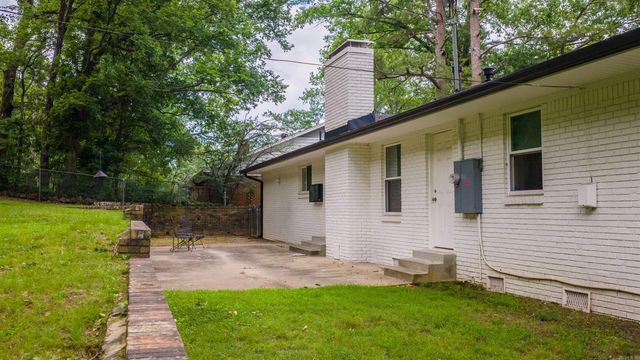21 Pamela Drive, Little Rock, AR 72227
