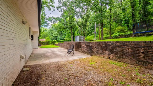 21 Pamela Drive, Little Rock, AR 72227