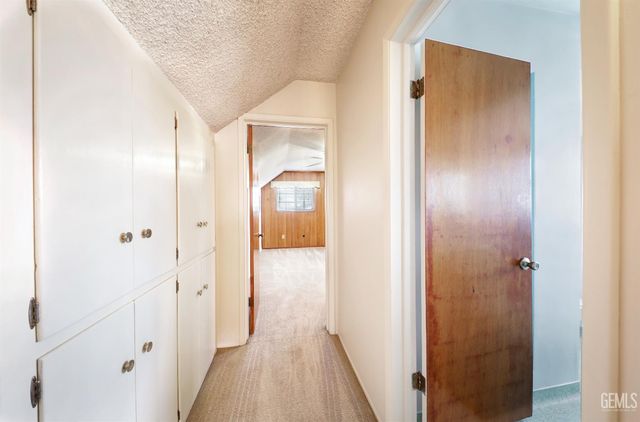 3008 Doris Lane, Bakersfield, CA 93304