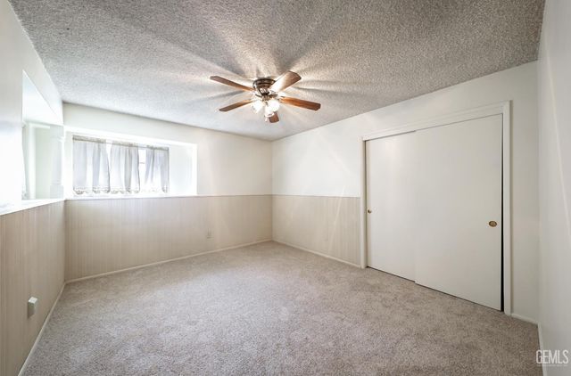 3008 Doris Lane, Bakersfield, CA 93304