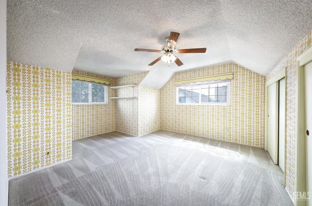 3008 Doris Lane, Bakersfield, CA 93304