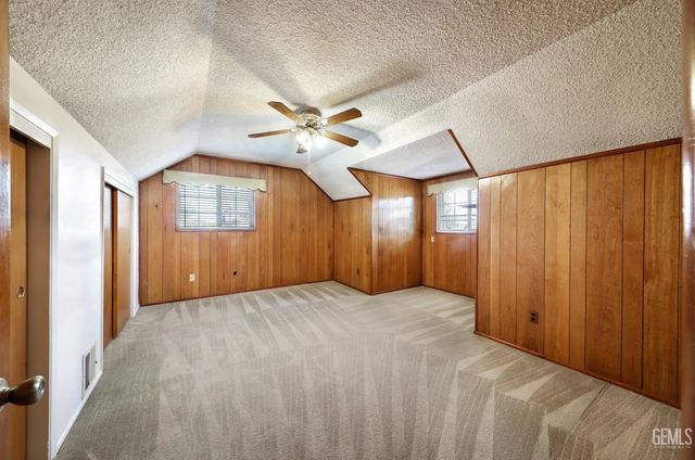 3008 Doris Lane, Bakersfield, CA 93304