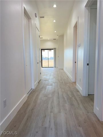 2104 NE 16th TER, Cape Coral, FL 33909