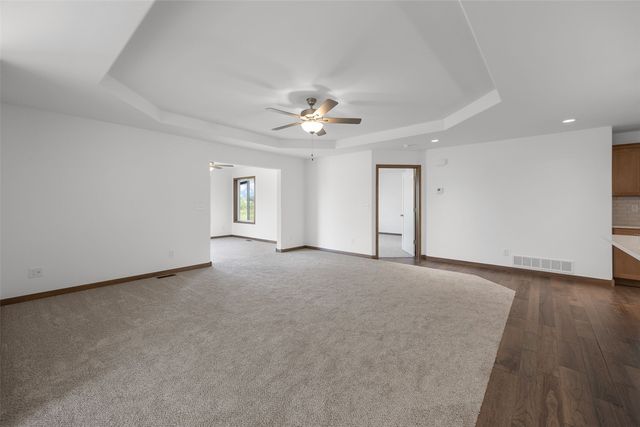 3106 Sequoia Drive SW, Cedar Rapids, IA 52404