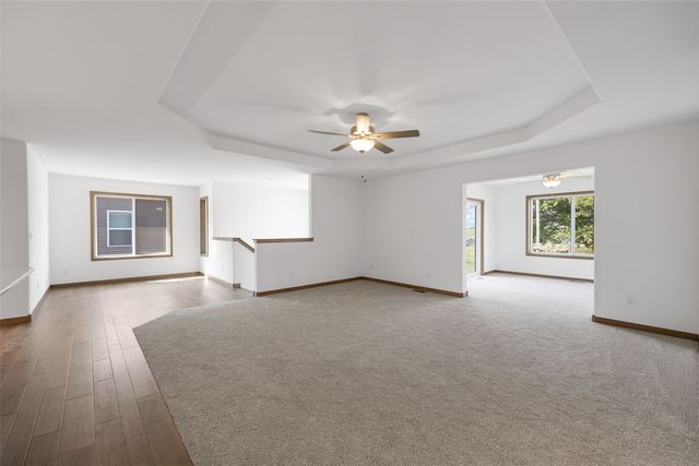 3106 Sequoia Drive SW, Cedar Rapids, IA 52404