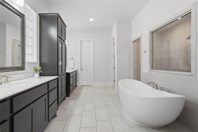 73 Madrone Terrace Place, The Woodlands, TX 77375
