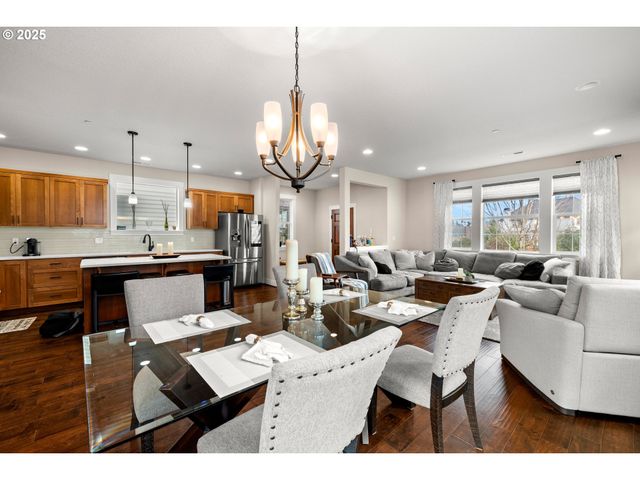 28723 Sw SERENITY Way, Wilsonville, OR 97070