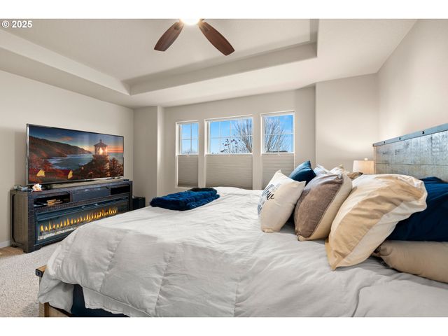 28723 Sw SERENITY Way, Wilsonville, OR 97070