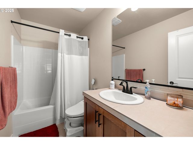 28723 Sw SERENITY Way, Wilsonville, OR 97070