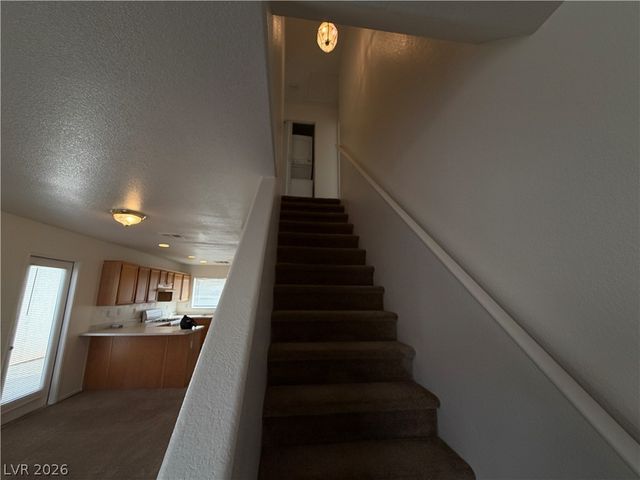 5211 Paradise Skies Avenue, Las Vegas, NV 89156