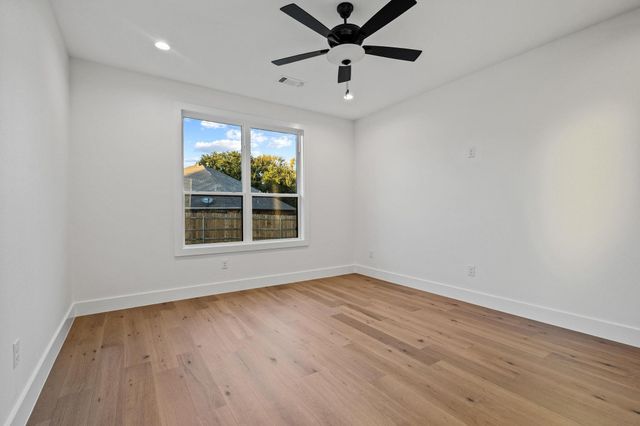 4605 Dripping Springs Road, Sherman, TX 75090