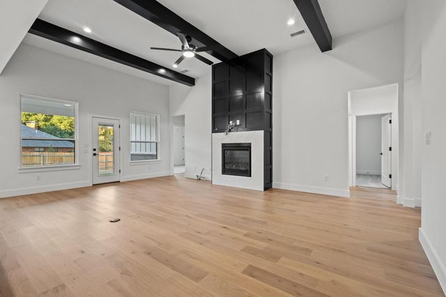 4605 Dripping Springs Road, Sherman, TX 75090