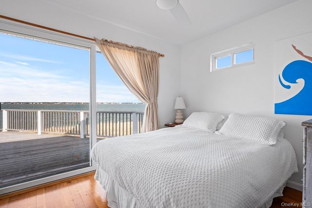 654A Dune Road, Westhampton Dunes, NY 11978